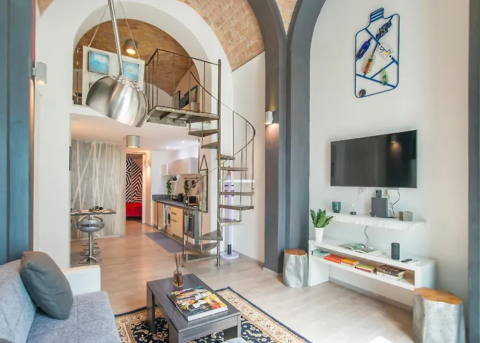 The Loft Gallery By Giulia